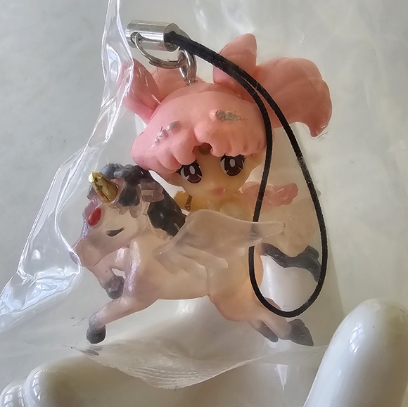 🦄 Chibiusa & Helios Pegasus Twinkle Dolly Charm Keychain - Picture 4 of 7